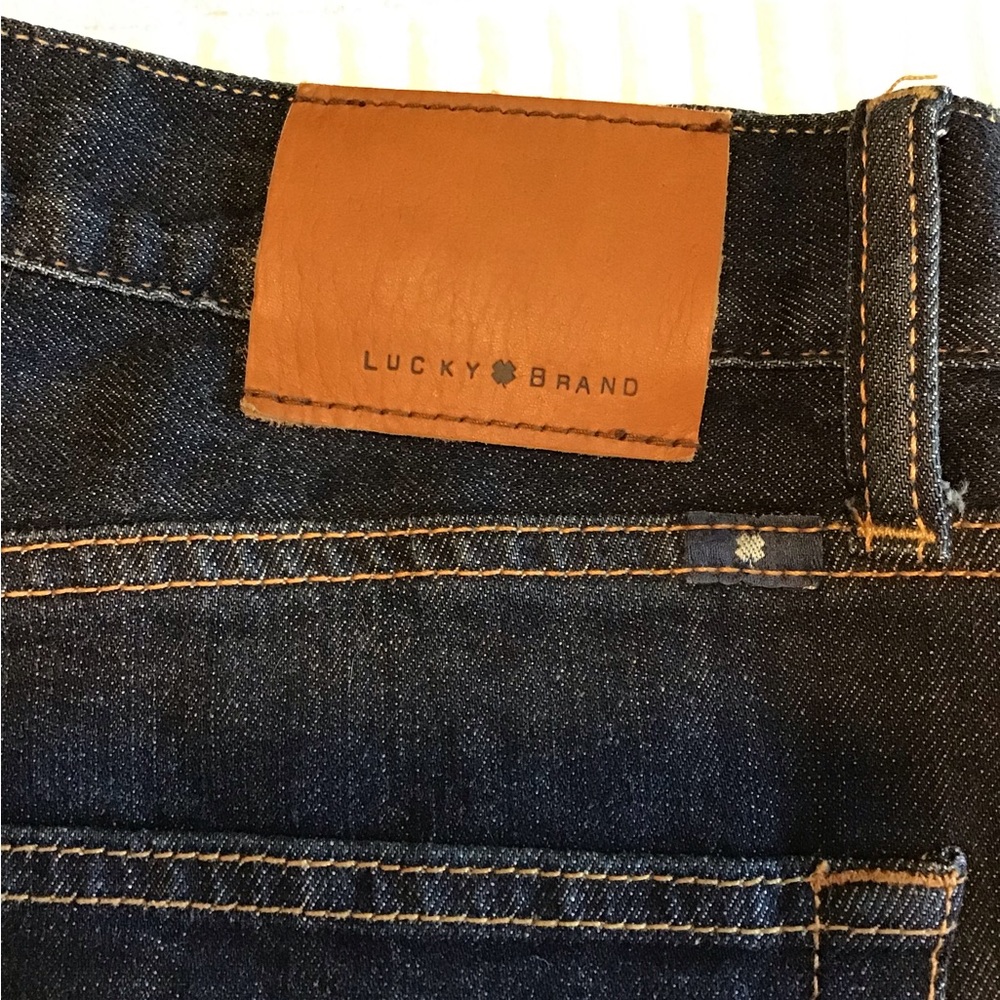 Lucky Brand M 40x32 221 Original Straight Leg Jeans, dark wash